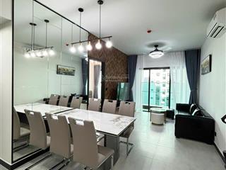 De la sol  2 phòng ngủ 2 toilet  full nội thất  25 triệu. xem nhà gọi 0939 609 ***