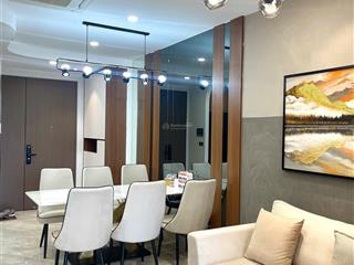 Bán nhanh giá tốt midtown m8 97m2 2pn 2vs full nội thất . giá 9.8 tỷ all in ( bao hết ) gia tốt tt