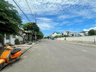 Kẹt vốn nên bán nhanh lô đất mặt tiền đường trần khát chân khu tđc vĩnh hoà  nha trang
