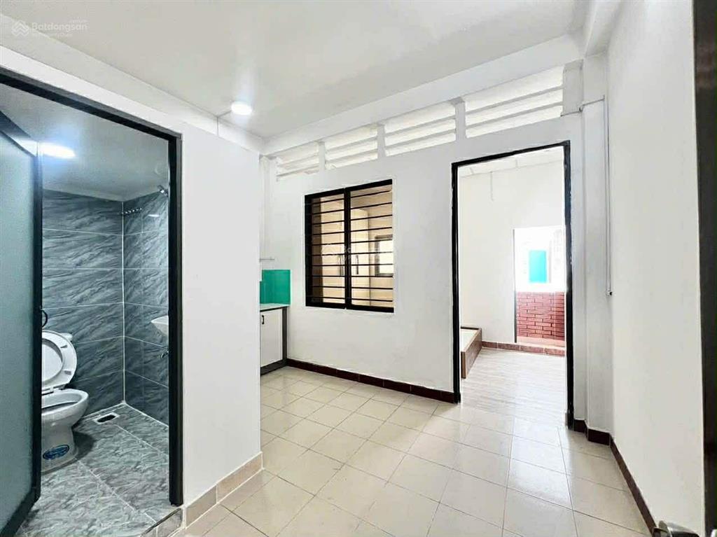 Căn hộ 1 phòng ngủ bancol full nội thất 50m2 ngay nam kỳ khởi nghĩa