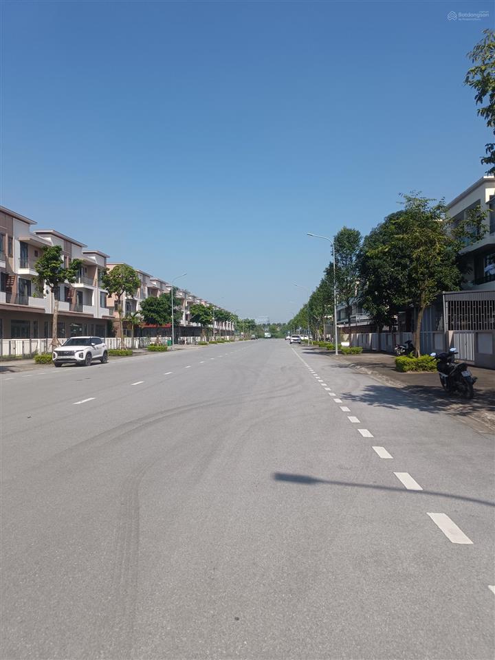 Bán shophouse 120m2 trên phố đi bộ 26m, kinh doanh cho thuê được ngay.