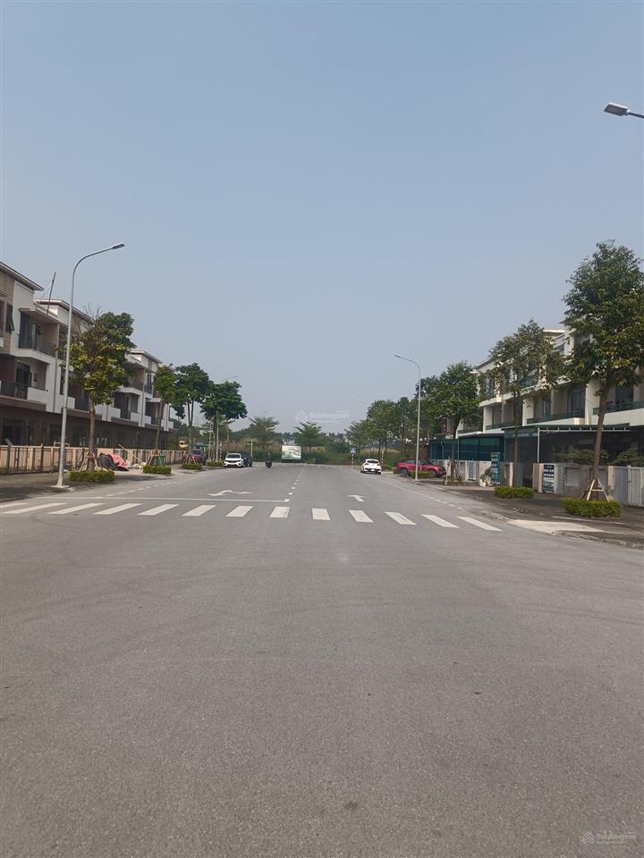 Bán shophouse 120m2 trên phố đi bộ 26m, kinh doanh cho thuê được ngay.