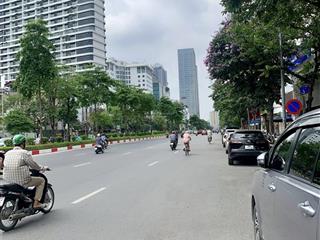 Cơ hội đầu tư ! mặt ngõ văn cao  lô góc 3 mặt ngõ, sổ 26m2, cấp 4, giá 4.5 tỷ