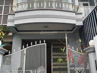 Về quê bán gấp nhà riêng 40m2, 4,39 tỷ tại trần bình trọng, phường 1, quận 5. gọi 0904 430 ***