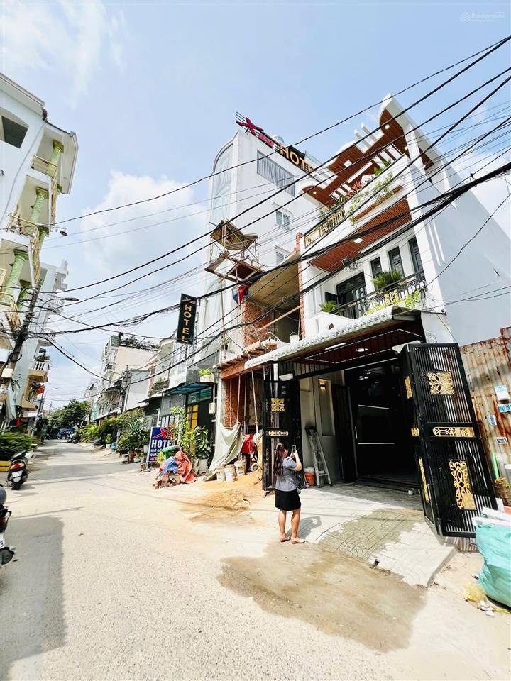 Gấp! bán nhà riêng tại nguyễn văn thành, 3,8 tỷ, 60m2, 5m mặt tiền, 6m ngõ