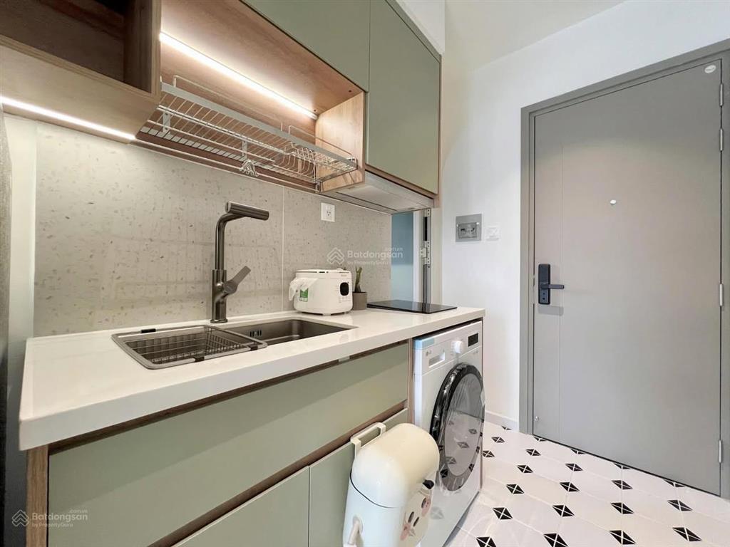 Modern vibes  studio mới xây view thoáng, ban công mini, full nội thất cao cấp