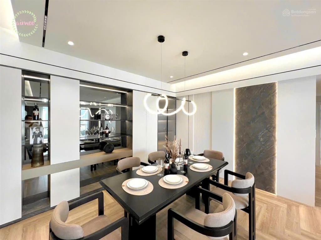 Cần bán căn hộ riverpark 1 chuẩn sống đẳng cấp giữa lòng phú mỹ hưng sổ hồng