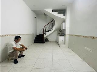 Cho thuê nhà nguyên căn 341 Phố Vọng, 30m2x4 tầng,2 ngủ khép kín, 9 Triệu