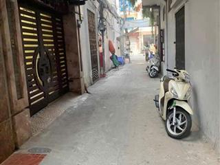 Cho thuê nhà ngõ ô tô giảng võ 25m² x 3,5 tầng, 2 ngủ, 3 wc, 1 gác xép chỉ 8 triệu