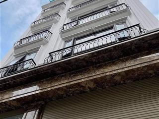 Nhà đẹp thái thịnh  ô tô  mới koong  thang máy  full nội thất  nhỉnh 9 tỷ