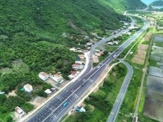 Đất mặt tiền ql1a  xã vạn thắng  vịnh vân phong