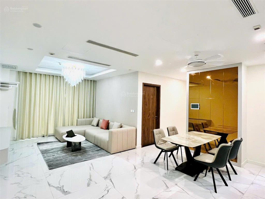 Bán căn 3pn  91m2 tại sunshine city  tầng cao  full đồ  đã có sổ  giá 9.1 tỷ/  0986 558 ***