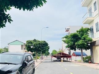 Kẹt tiền cần vốn bán nhanh lô đất phường an phú, thuận an, gần vsip, sổ sẵn, giá 1ty8 ,70m2