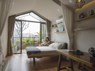 Căn hộ dịch vụ hiện đại, ban công đón nắng sớm siêu đẹp ngay trung tâm bình thạnh gần saigon pearl