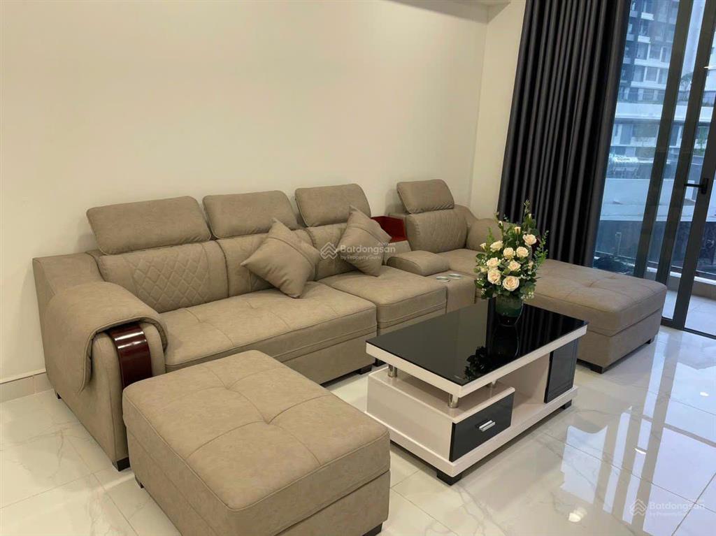 Cho thuê căn diamond 2pn full nội thất bao phí quản lý khu celadon city