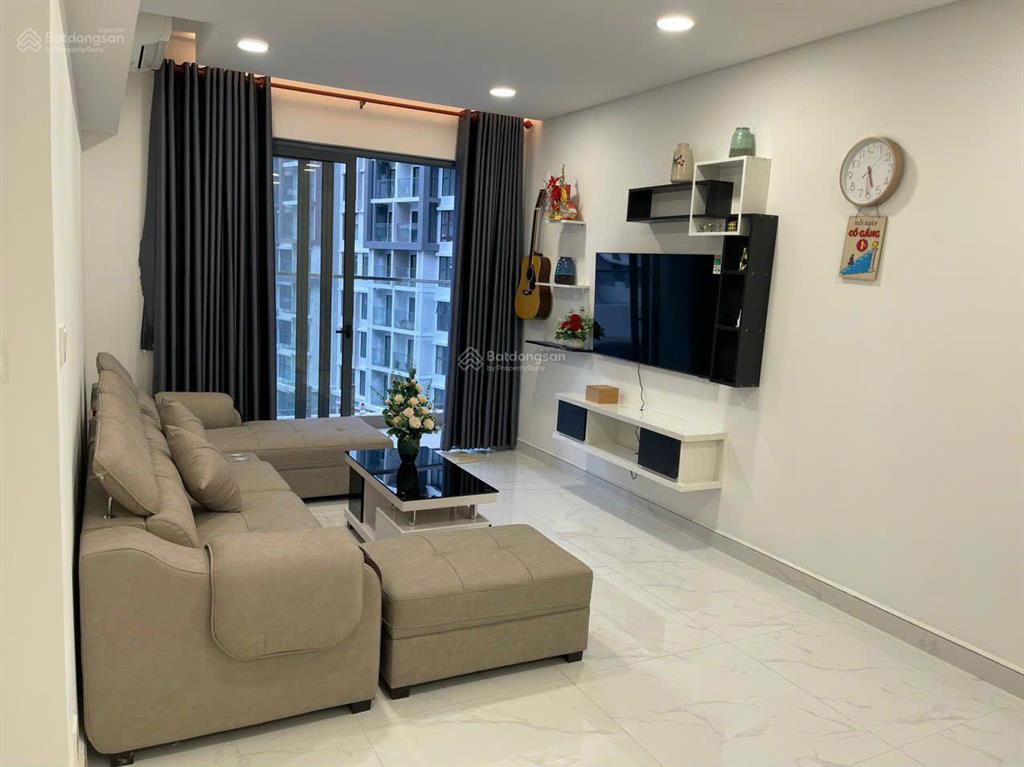 Cho thuê căn diamond 2pn full nội thất bao phí quản lý khu celadon city