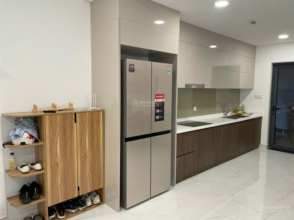 Cho thuê căn diamond 2pn full nội thất bao phí quản lý khu celadon city