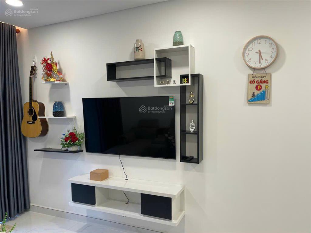 Cho thuê căn diamond 2pn full nội thất bao phí quản lý khu celadon city