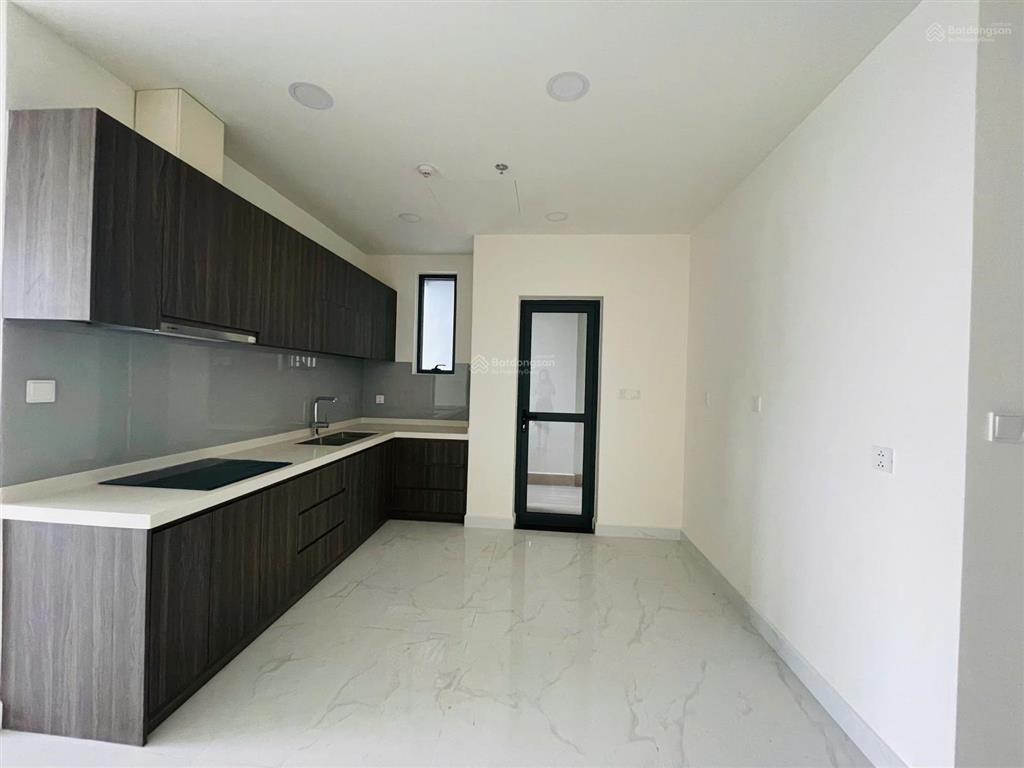 Cho thuê căn hộ ntcb và full nội thất thuộc phân khúc cao cấp nhất q. tân phú