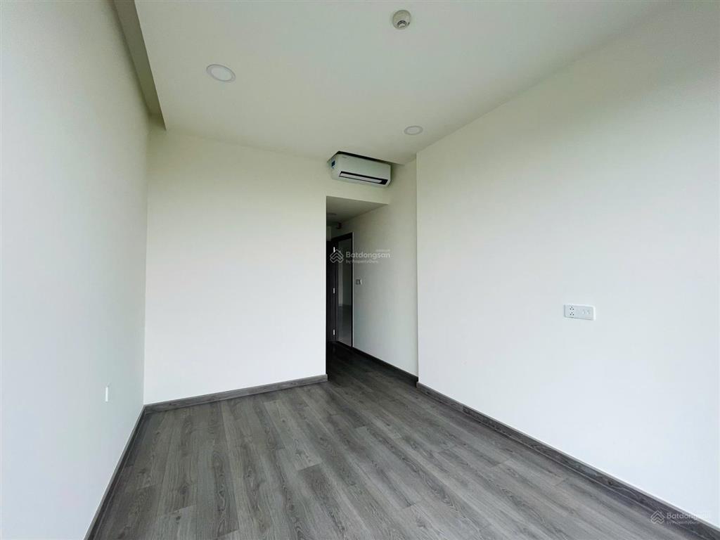 Cho thuê căn hộ ntcb và full nội thất thuộc phân khúc cao cấp nhất q. tân phú