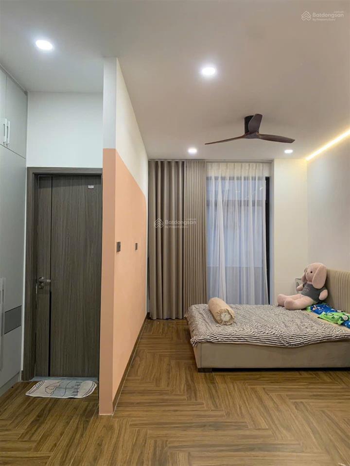 Bán nhà 3 tầng siêu đẹp gần sông khu nam việt á gđ1