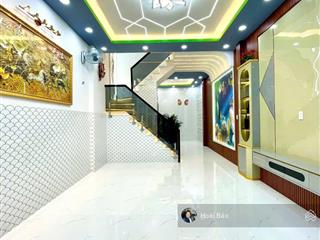 Nhà sát tên lửa, aeon mall, 2 tầng, dt 4x10, vài căn ra hxh, nhanh mới kịp, sổ hồng riêng