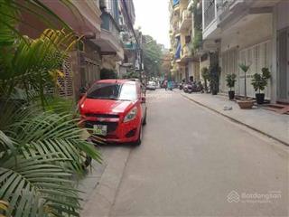 Nhà đẹp thang máy, ô tô đỗ cửa, võ thị sáu, hai bà trưng 40m, 7 tầng, mt 4m, giá 17.8 tỷ.