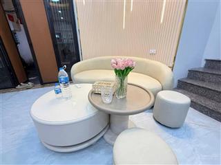 Nhà đẹp ngõ linh quang, đống đa 31m, 5 tầng, mt 4m, giá 9.3 tỷ.