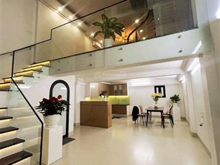 Nhà đẹp gần phố giang văn minh, ba đình 40/45m, 5 tầng, mt 5,2m, giá 12.55 tỷ.