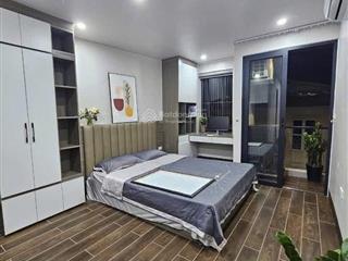 Thuê ngay studio ban công 35m2 tại nguyễn văn thương gần trường đh hutech. giá 5tr9.  0909 397 ***