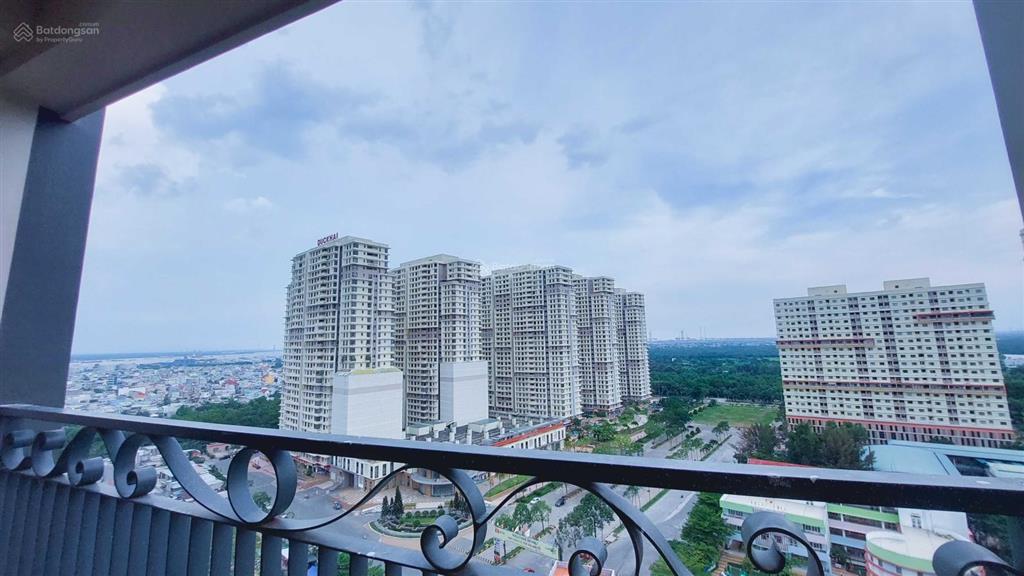 Cần bán gấp căn hộ q7 ngay nhà ga tuyến metro cần giờ cách cresent mall 500m2tỷ8 nhà mới ở ngay