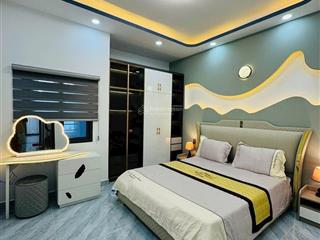 Ngonbổrẻ hẻm 127/cô giangphú nhuận,giá tốt 1,85tỷ,42m21trệt2lầu3pn.sổ riêng gọi em 0382 747 ***