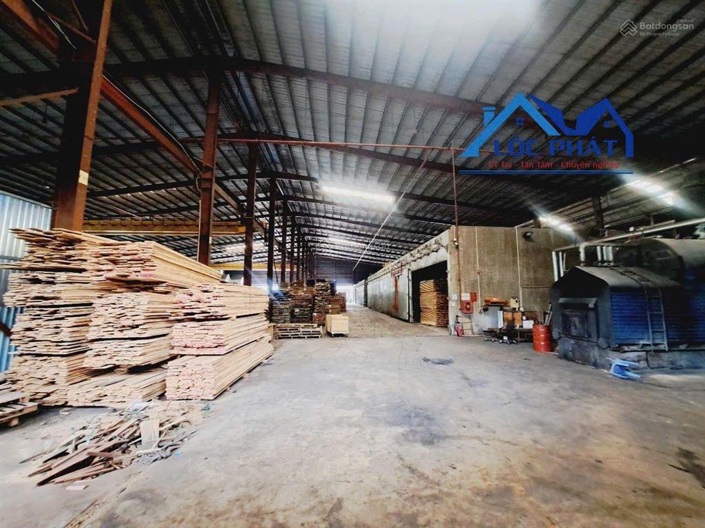 Bán xưởng cụm công nghiệp hóc môn 14.000 m2 chỉ 135 tỷ