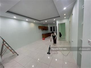 Cực cực hiếmbán căn b đại kim buildingdt 70m2(view hồ)2n 2vsgiá 4.3x tỷ(giá thương lượng).