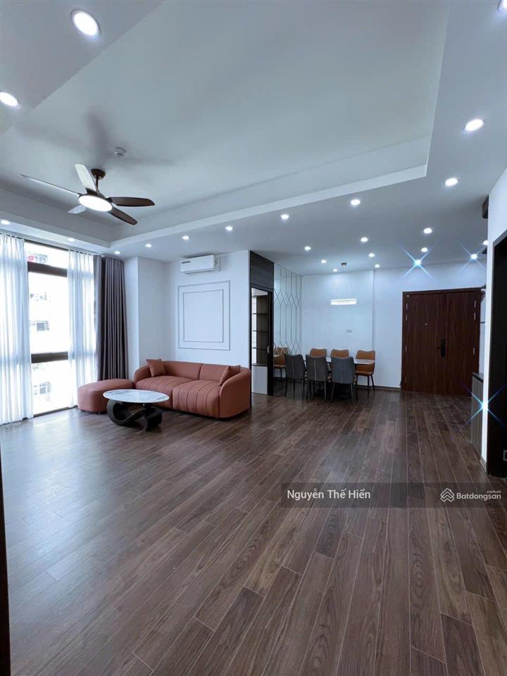 Siêu cực hiếm  bán căn hộ licogi 12(21 đại từ)  dt 112m2  4n 2vs  giá 7.9x tỷ(giá thương lượng)