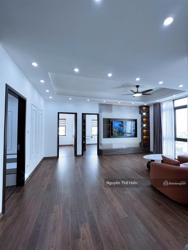 Siêu cực hiếm  bán căn hộ licogi 12(21 đại từ)  dt 112m2  4n 2vs  giá 7.9x tỷ(giá thương lượng)