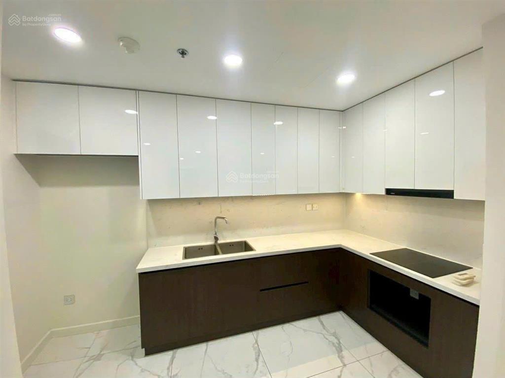Bán căn ot 2pn2wc giá 3tỷ750 ngay trung tâm q7