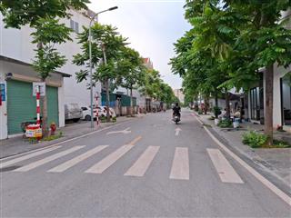 Bán đất cự khối  long biên  vỉa hè ô tô tránh  đường 12m  kinh doanh đỉnh