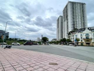 Bán nhà bồ đề, dân xây, 10m ô tô thông, chỉ hơn 8 tỷ