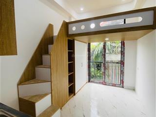 Bán toà nhà dịch vụ 11 phòng kk full đồ, gần bách kinh xây, gần ô tô, dòng tiền 700tr/1năm