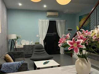 Cho thuê nhà phố bt khu compound palm residence 6x17m nội thất đẹp mới như hình