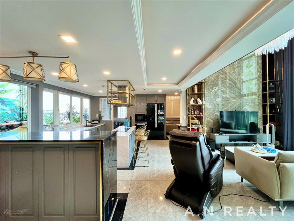 Bán duplex 4 phòng ngủ sân vườn đẹp nhất vista verde  345m2  nội thất cao cấp  chỉ 28 tỷ