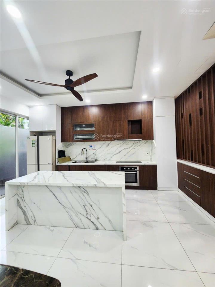 Cho thuê nhà phố bt khu compound palm residence 6x17m nội thất đẹp giá 40tr/ tháng