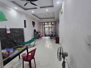 Bán nhà ngay chợ tân hương hẻm xe hơi, nhà đẹp 3 tầng 84m2 chỉ 8.x tỷ