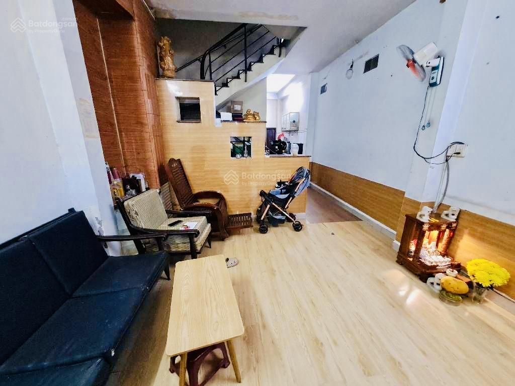 Mtkd đường 20m giáp tân bình ga t3 3 tầng 4pn 83m ngang 4.3 nhỉnh 15 tl