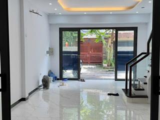 Chỉ 20 tỷ cho căn liền kề kđt phùng khoang, trung văn, nam từ liêm, hà nội 75m*5t, mt rộng