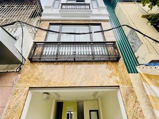 Bán nhà mặt phố ngọc lâm long biên vỉa hè kinh doanh oto dừng đỗ ngày đêm