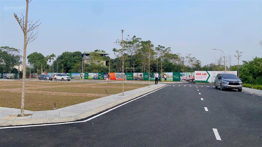 Bán đất nền hoà lạc  đh quốc gia 100m2 full thổ cư, mặt tiền 8m, đường trước 20m, giá 2,5 tỷ