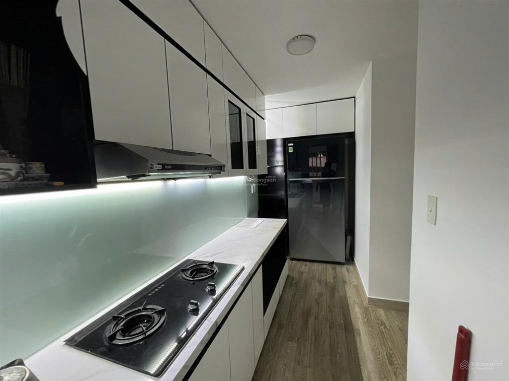 Tôi cần bán căn góc chung cư lotus 3pn 2wc rất rộng