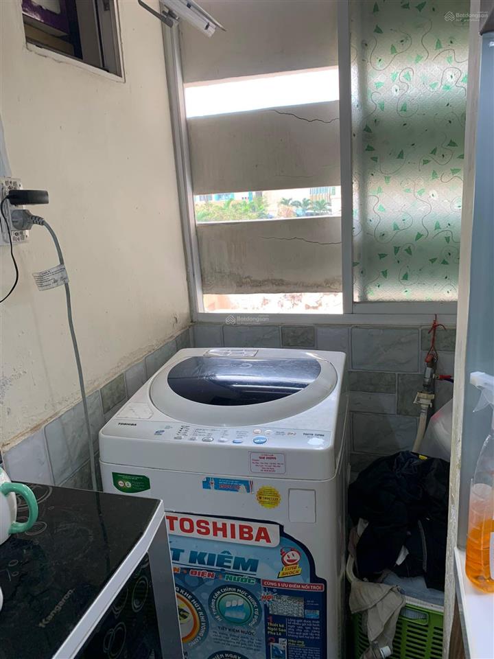 Cần bán căn hộ 3 phòng ngủ chung cư bàu cát tới 90m2